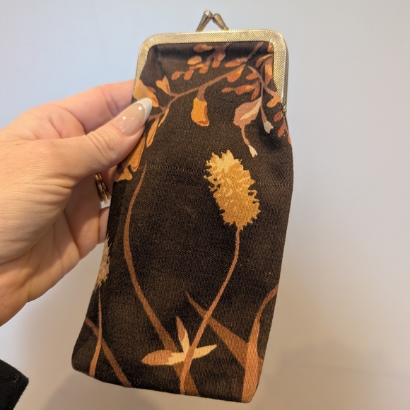 Floral Brown Clutch Bag - Picture 3 of 7
